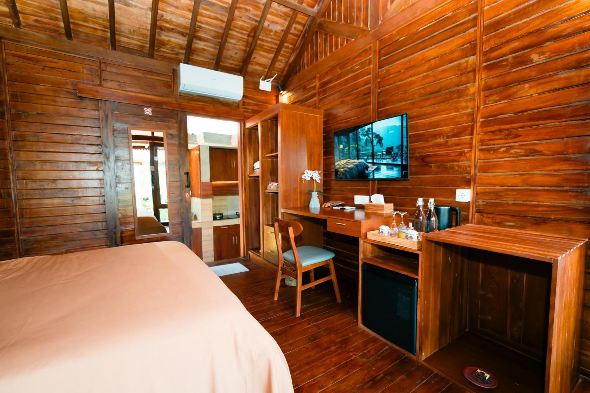 Hotel Ngesil Private Joglo & Pool Ubud Esterno foto
